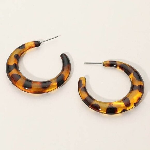 TATI PATTERNED HOOP EARRINGS - Picture 1 of 1